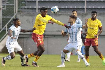 El City busca sacudirse luego del polémico partido ante Aucas.
