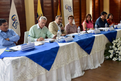 Los actuales integrantes del CPCCS esperan debatir y aprobar el reglamento de descongestionamiento en los próximos días.