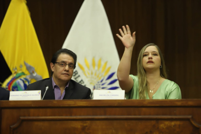 La Comisión de Fiscalización trata el juicio político en contra del presidente de la República, Guillermo Lasso Mendoza.