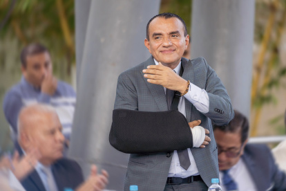 Pincay corrió por la Alcaldía bajo el auspicio del Partido Avanza. Ha sido concejal de Portoviejo.