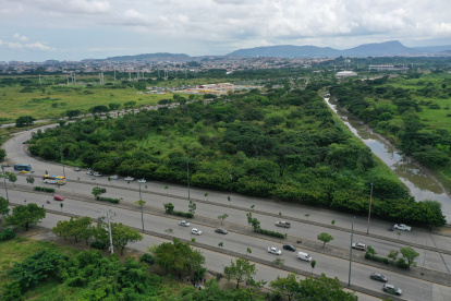 Área. El parque Samanes ha quedado abandonado por las autoridades, esto ha dado paso a la llegada de los ciudadanos infractores para reclamar estas tierras que son protegidas.