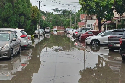 Muchas calles quedan completamente inundadas en La Puntilla