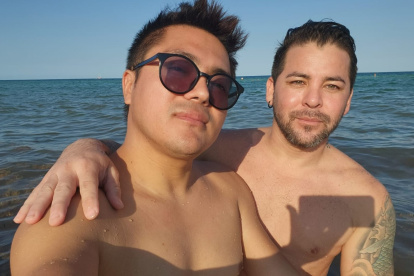 Mauricio Altamirano con Adonis.