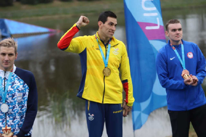 El cuencano lideró el podio de los Juegos de Lima 2010 al hacer una hora, 53 minutos y 46 segundos (1:53:46). Venció a competidores de Canadá y Estados Unidos.