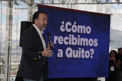 Presentación. El alcalde electo, Pabel Muñoz, presentó a su equipo de trabajo y sus metas para el gobierno de Quito.