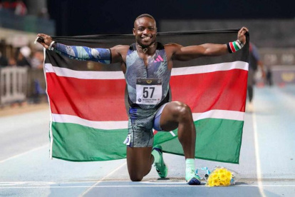 Ferdinand Omanyala luego de hacer  9.84 segundos en los 100 metros.