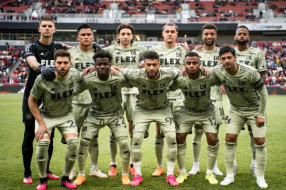 Palacios fue titular y jugó los 90 minutos.