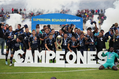 Independiente del Valle se proclamó campeón de la Copa Ecuador de 2022 al imponerse en la final a Aucas.