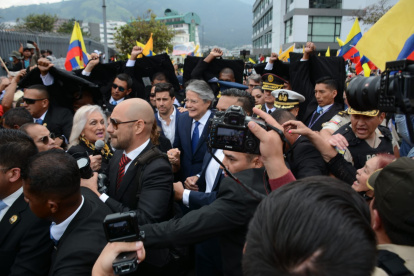 Guillermo en su llegada a la Asamblea Nacional.