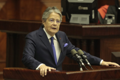 Guillermo Lasso inicia su comparecencia.