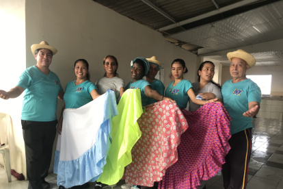 Generación. La Asociación Cultural Bormense la integran nuevos rostros y los primeros miembros del grupo.