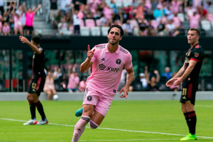 Campana y Arroyo fueron convocados para este partido.