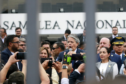 PRESIDENTE DE LA REPUBLICA GUILLERMO LASSO LLEGO HASTA LA ASAMBLEA NACIONAL PARA SU DEFENSA EN EL JUCIO POLITICO LLEVADO POR LOS ASAMBLEISTA 16 de MAYO 2023 ANGELO CHAMBA Agencia (ag-expreso ag-extra ag-quito) ag-periodistas