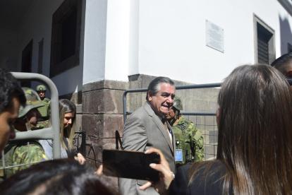 El ministro de Trabajo, Patricio Donoso, previo al ingreso a Carondelet, este 17 de mayo de 2023.