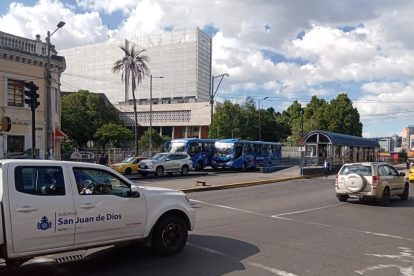 Actividades. Tras el anuncio de la muerte cruzada en la capital hubo actividades normales pero con incertidumbre.