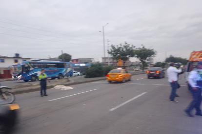 El hombre había salido minutos antes de su casa para dirigirse a trabajar.