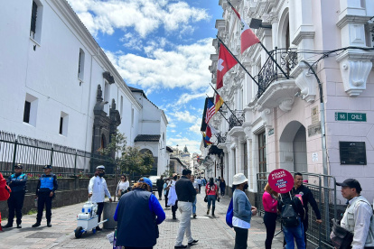 Muerte cruzada: relativa calma en Ecuador tras las disolución de la Asamblea.