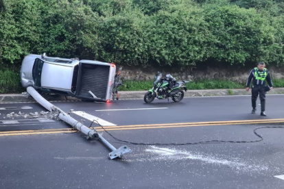 Avenida Guayasamín. Así quedó el vehículo involucrado en este siniestro víal