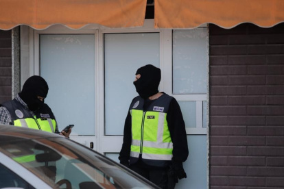 En el caso de Melilla, el voto solicitado por correo podría decidir diez u once de los 25 diputados que integran su asamblea municipal.