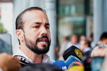 Luis Chonillo dio positivo para covid-19.