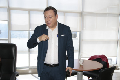 Actividades. El ministro Juan Zapata se encuentra en Guayaquil.