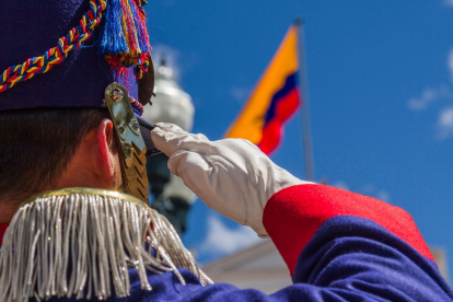 La conmemoración del 24 de mayo también invita a reflexionar sobre los desafíos actuales que enfrentamos como nación