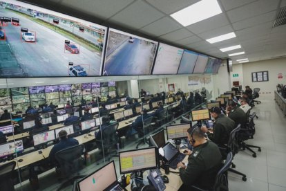 Imagen de la sala de operaciones de la Corporación para la Seguridad Ciudadana de Guayaquil (CSCG).