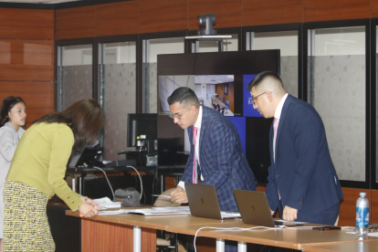 Diligencia. A la audiencia no compareció ni se conectó el sospechoso pero estuvieron sus abogados.