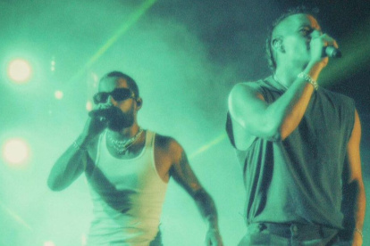 La colaboración estuvo impulsada por las discográficas Sony y Warner Music.