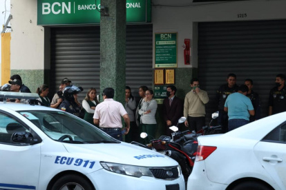 Delincuentes vestían como guardias de seguridad. El monto sustraído sería de $ 8.000.