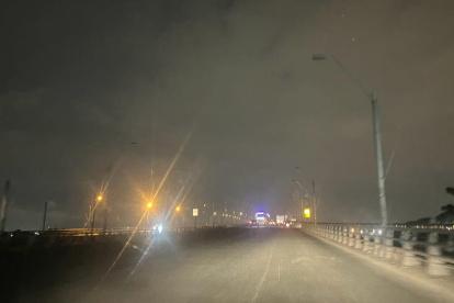 Los ciudadanos detallan que es imposible manejar en estas condiciones.