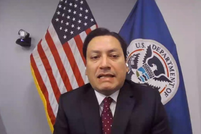El subsecretario Luis Miranda hizo un llamado este 1 de junio a los ciudadanos para que no se conviertan víctimas de bandas que le ofrecen viajar a Estados Unidos.