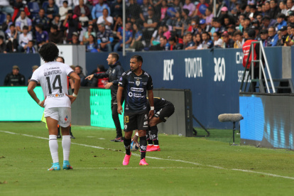 Junior Sornoza es uno de los generadores del juego ofensivo de los rayados.
