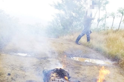 Incidentes. Esta foto circula en redes sociales sobre la incineración.