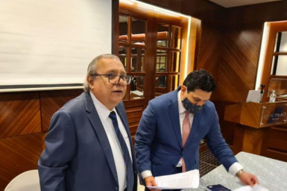 Gutemberg y Alembert Vera