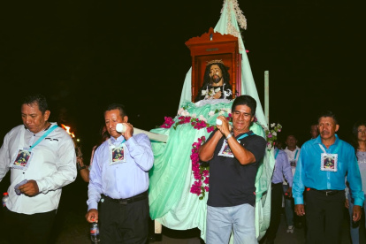 Romería. El pasado lunes, los habitantes de Colonche volvieron a salir a las calles para venerar a su patrono.