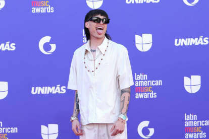 Peso Pluma actualmente se encuentra dentro del top 50 Global de artistas en Spotify.