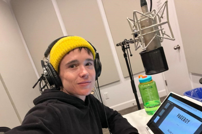 Elliot Page narra los duros momentos que vivió por haber nacido en el cuerpo equivocado.