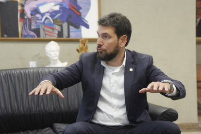 Entrevista a precandidato presidencial Jan Topic