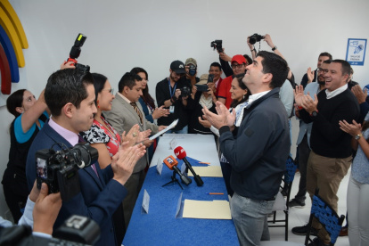 Acto. En el CNE se realizó el acto de aceptación de la precandidatura presidencial de Otto Sonnenholzner.
