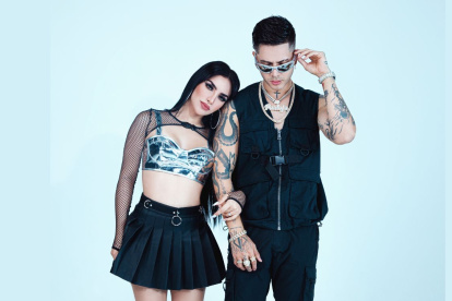 Kim Loaiza y JD Pantoja , los dos youtubers darán un show especial en Ecuador.