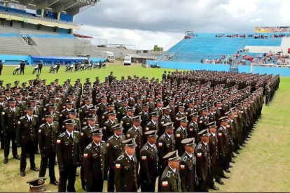 Acto. La semana pasada se graduaron 8.500 uniformados.