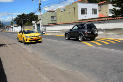 En uso. El Municipio quiteño incluso pintó la señalización horizontal en el tramo acabado.