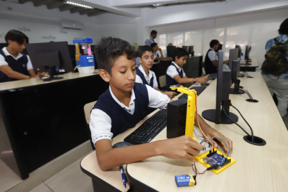 Escenario. Los alumnos usaron ya han empezado a usar las nuevas herramientas.