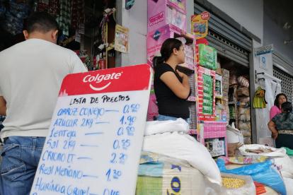 Mercado. La libra de arroz todavía se vende entre 0,50 y 0,60 dólares.