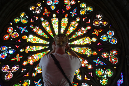 Piezas. El rosetón, una de las obras más conocidas de la Basílica, fue limpiado y restaurado, pero no se desmontaron piezas.