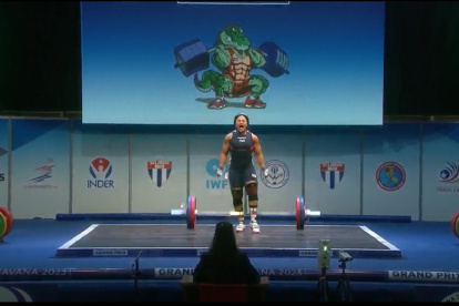 Tamara Salazar demostró su fortaleza en el envión, donde se quedó a tan solo un kilo de la medalla de oro, y que le sirvió para superar a Neisi Dajomes en el total.