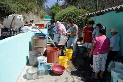 Los moradores del sector siguieron recibiendo este 18 de junio de 2023 el agua a través de tanqueros.