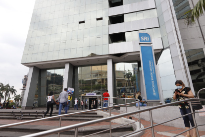 Sede.- El edificio del Sistema de Rentas Internas en Guayaquil, en la avenida Orellana.