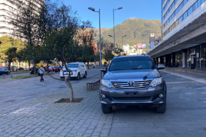 El auto involucrado tampoco cuenta con placa.